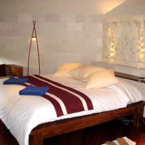 Wood Bed King and Queen size